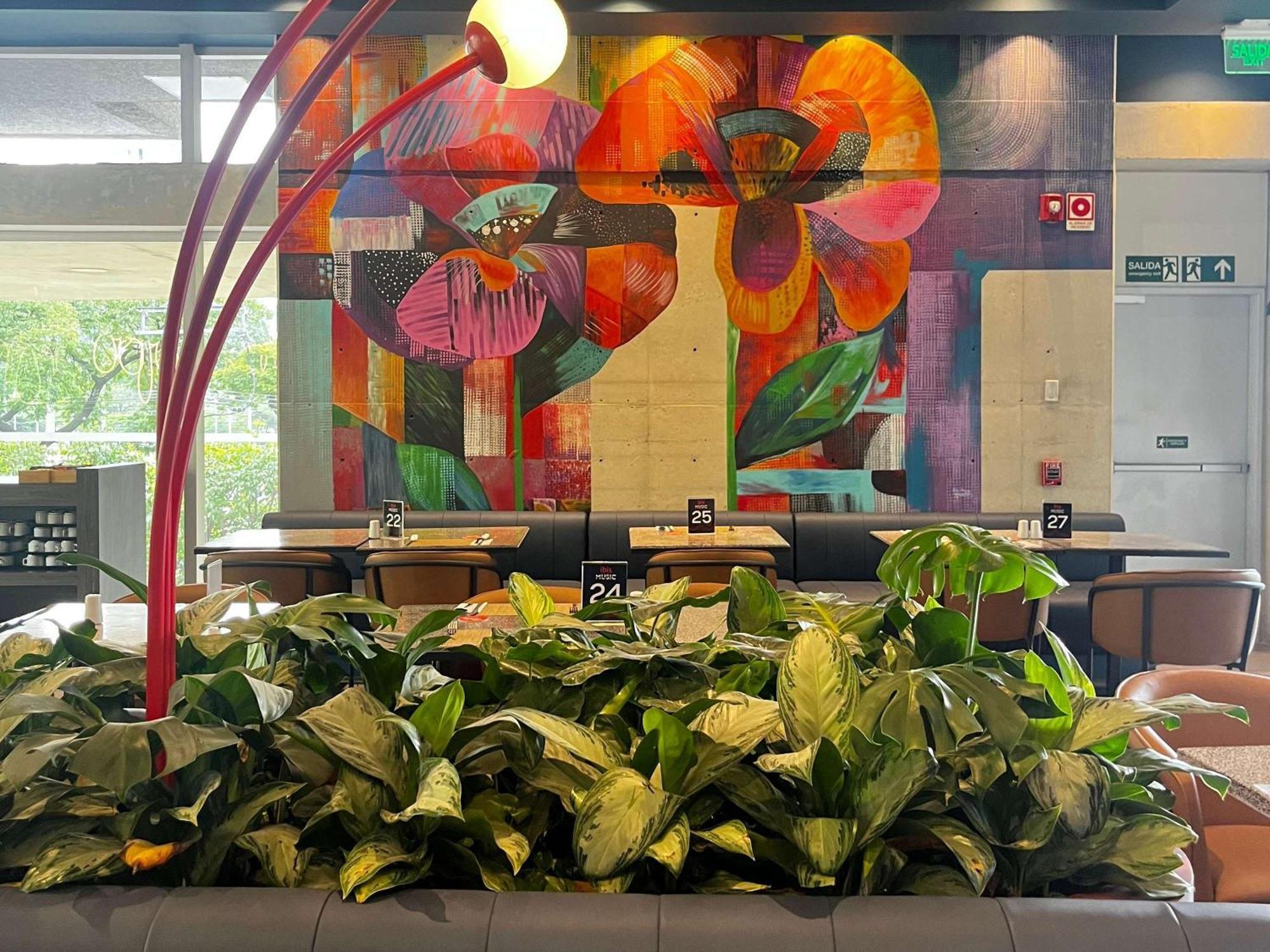 Hotel Ibis Medellín Zewnętrze zdjęcie