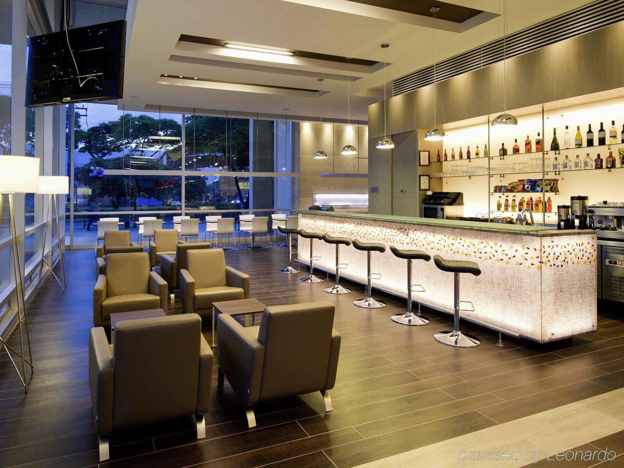 Hotel Ibis Medellín Zewnętrze zdjęcie
